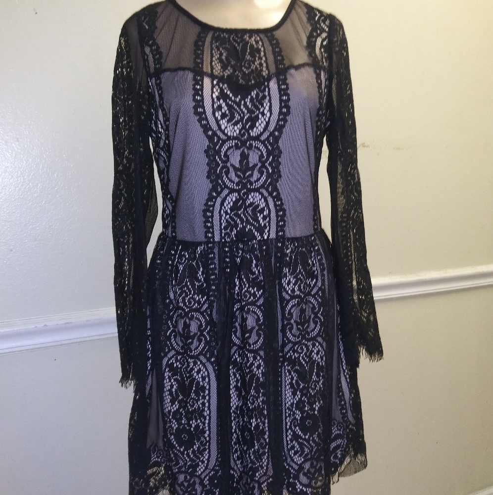 Black lace long sleeve dress BEAUTIFUL!